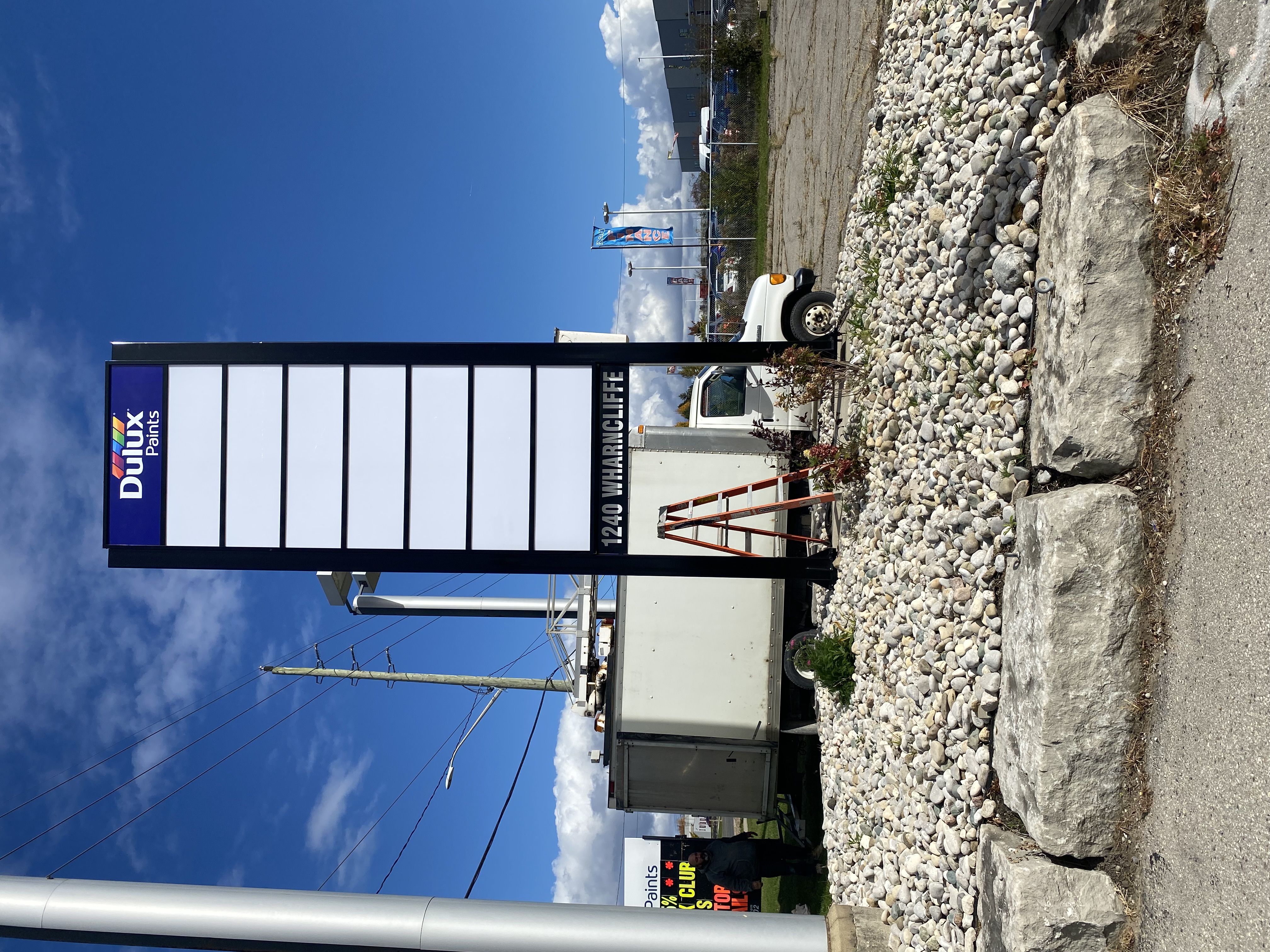 Dulux Paints multi-tenant pylon sign